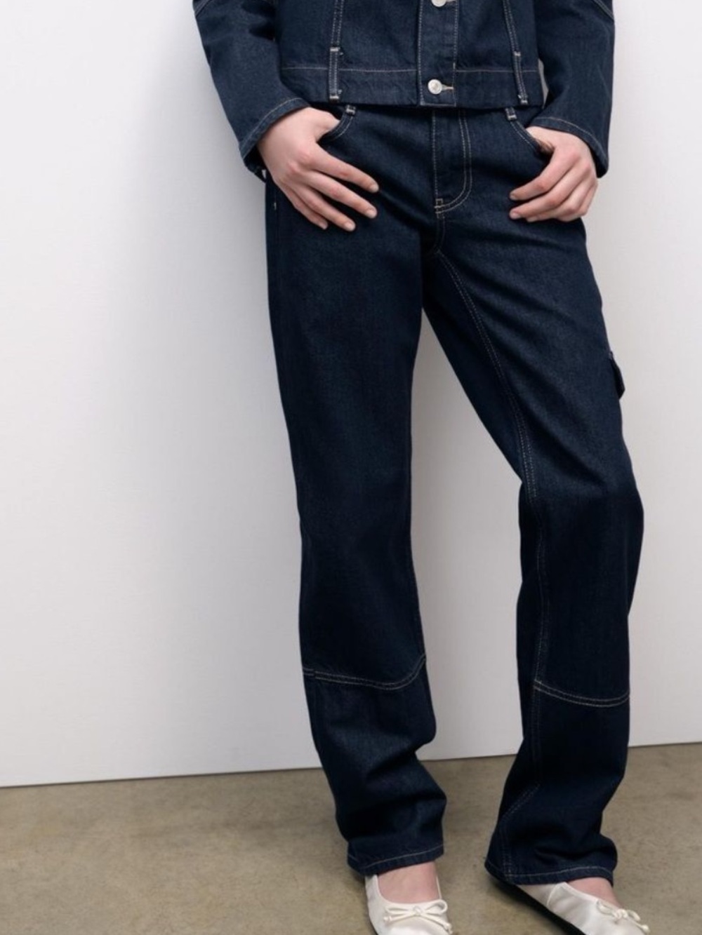 ZARA Slim Cargo Jeans mid rise Straight Leg Zippered Bottom Sz 8